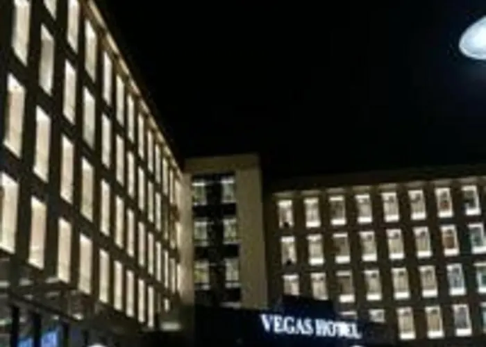 Vegas Hotel - Nay Pyi Taw